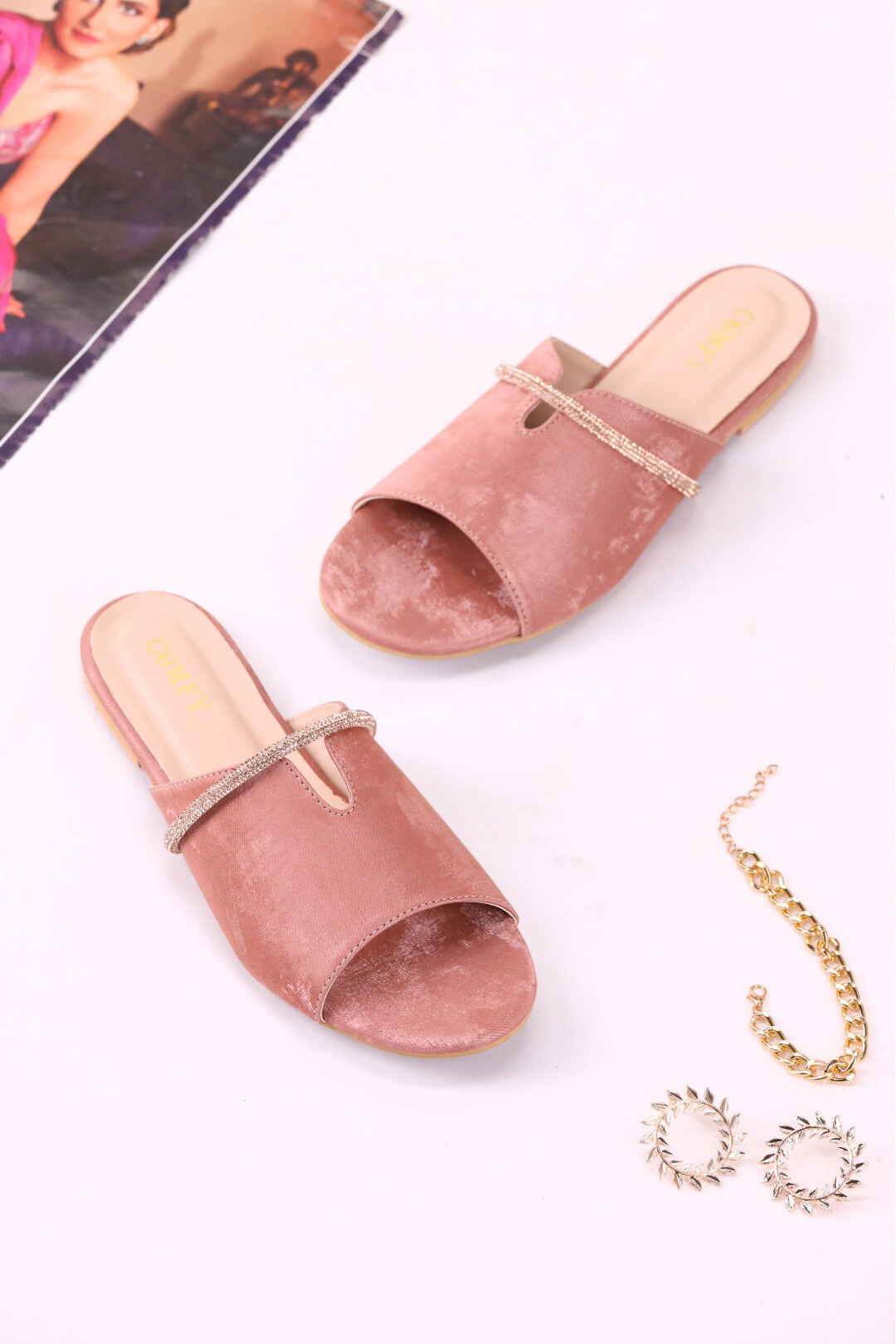 Elegant Synthetic Leather Casual wear Slippers (108)