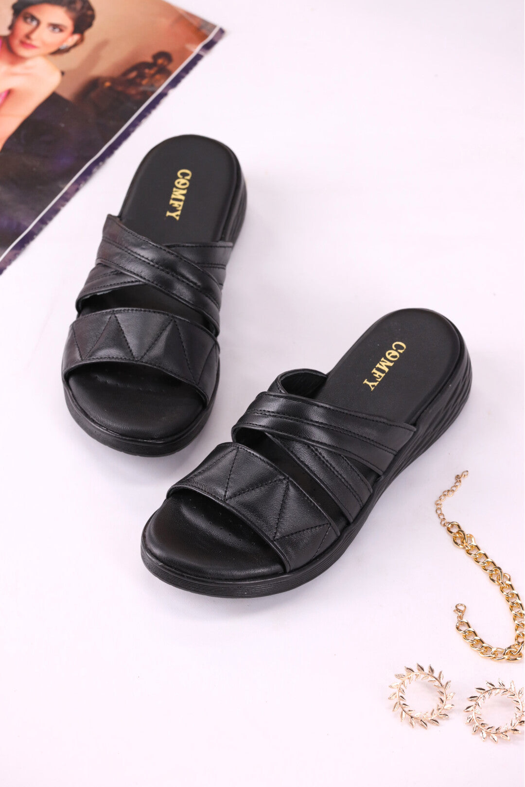 Elegant Medicated PU Sole Casual wear Slippers (120)