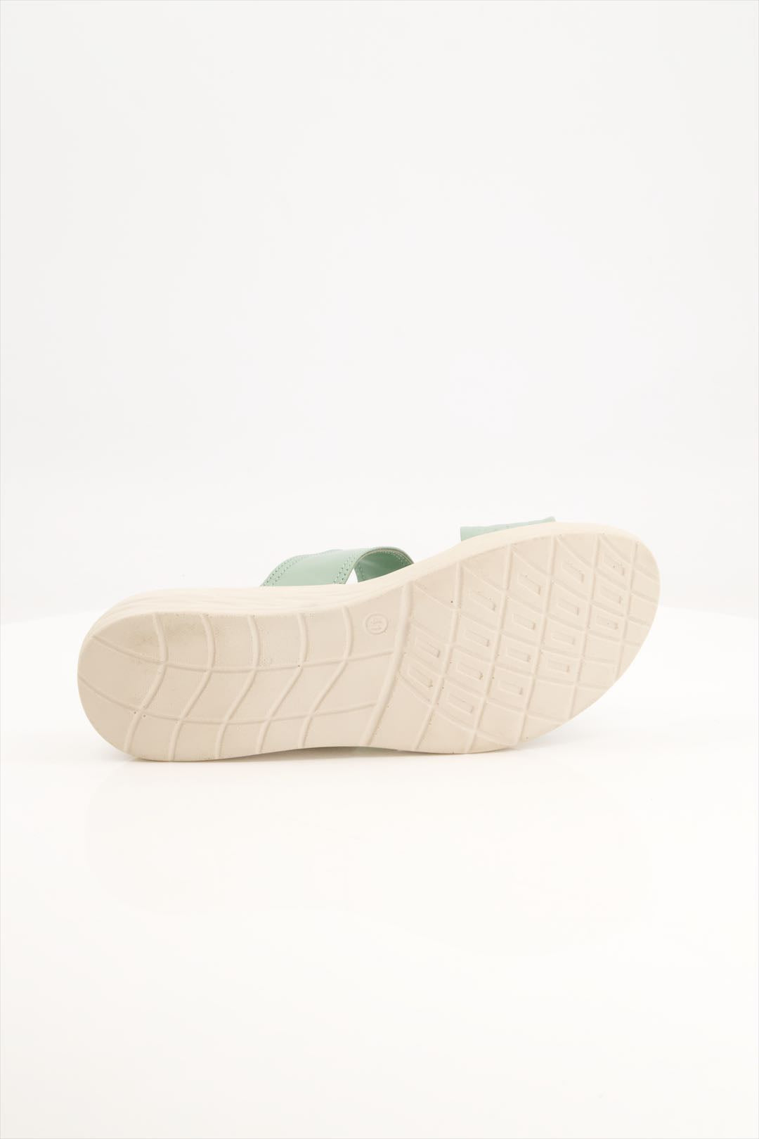 Elegant Medicated PU Sole Casual wear Slippers