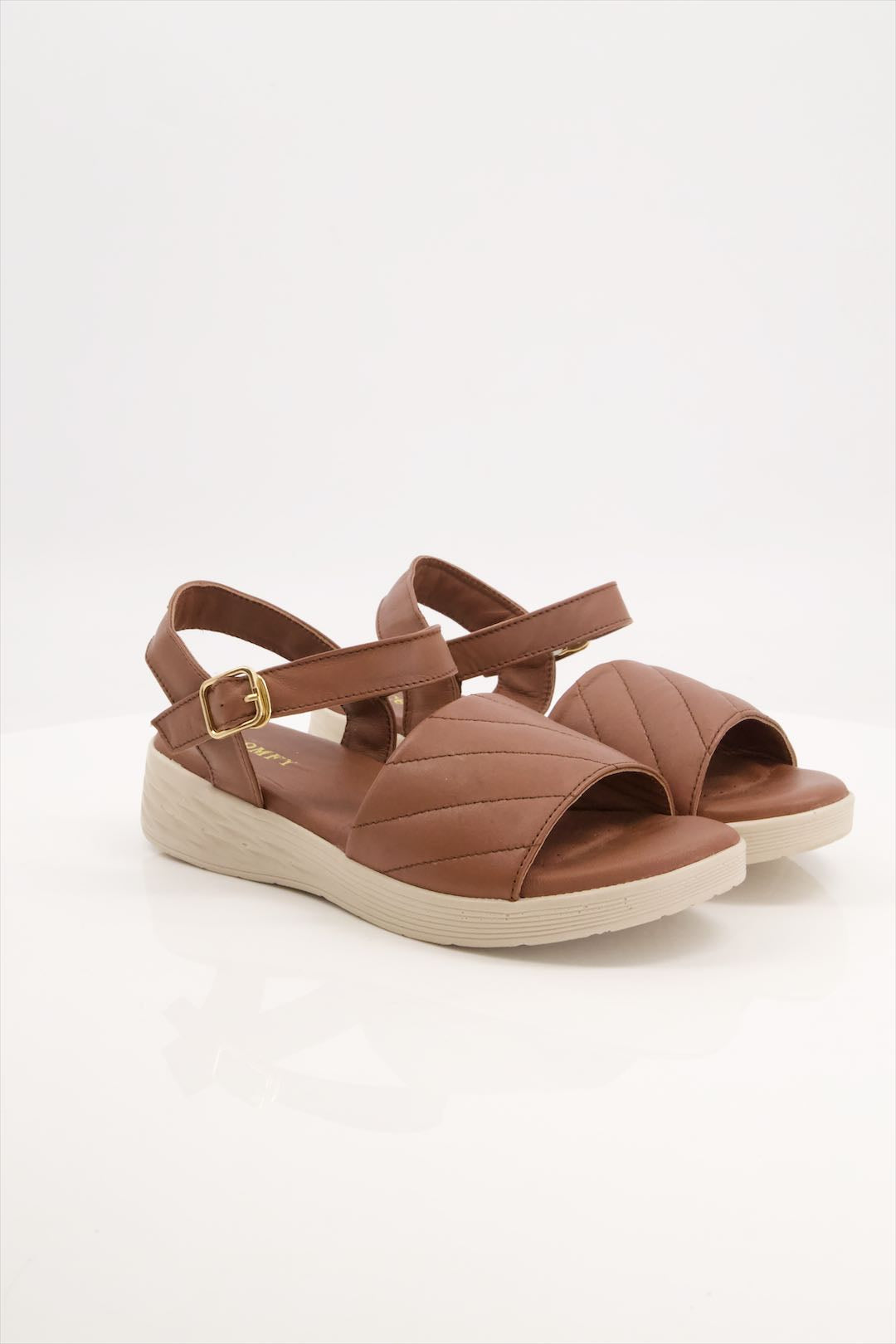 Elegant Medicated Sheep Leather Sandals for Every Occasion