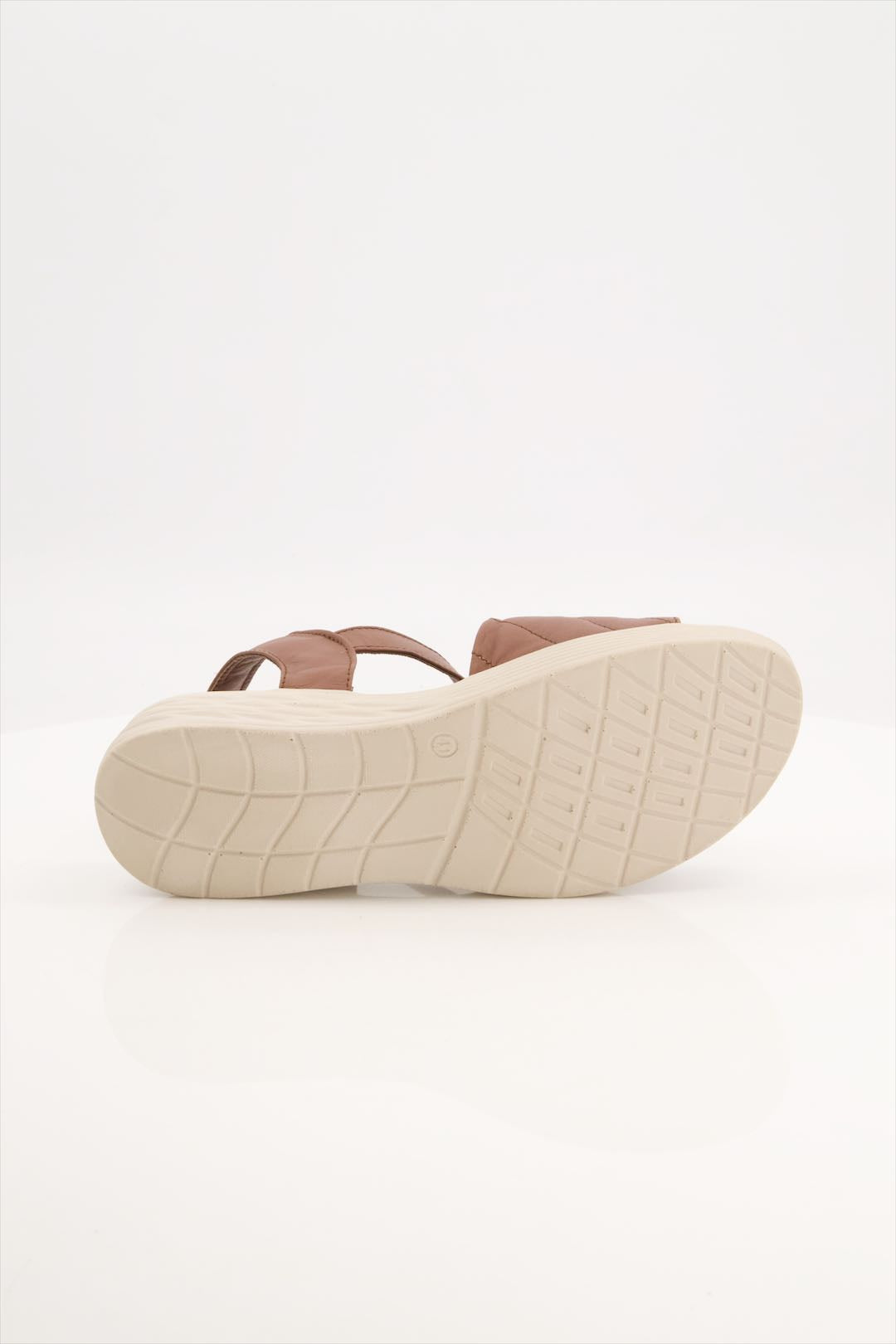 Elegant Medicated Sheep Leather Sandals for Every Occasion