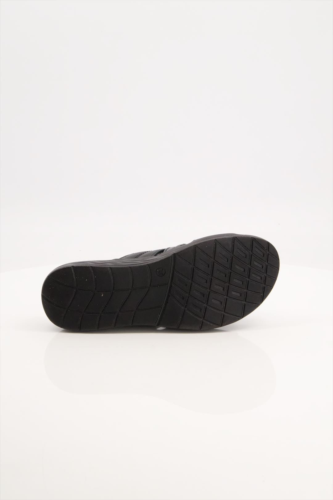 Elegant Medicated PU Sole Casual wear Slippers (120)